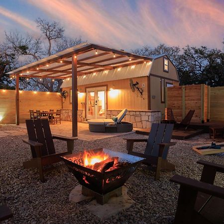 Romantic Luxury Retreat Hot Cold Pool & Sauna Wimberley Eksteriør billede