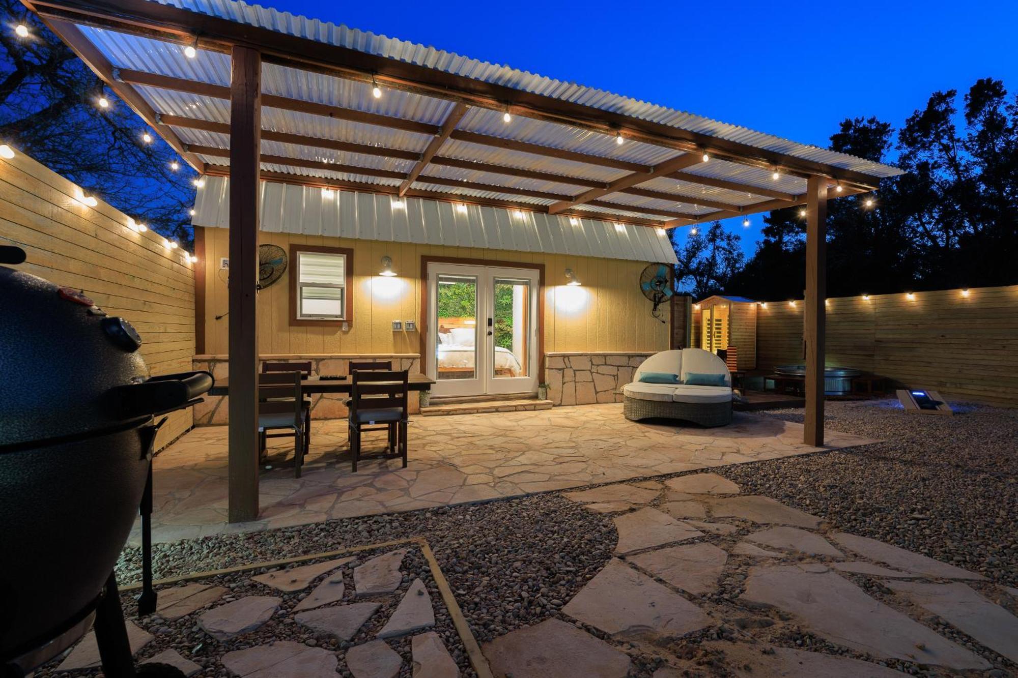 Romantic Luxury Retreat Hot Cold Pool & Sauna Wimberley Eksteriør billede