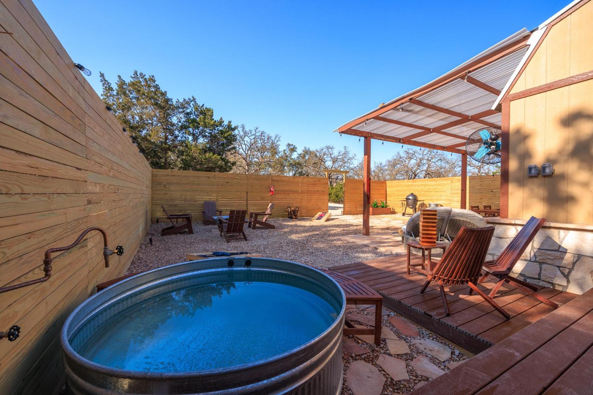 Romantic Luxury Retreat Hot Cold Pool & Sauna Wimberley Eksteriør billede