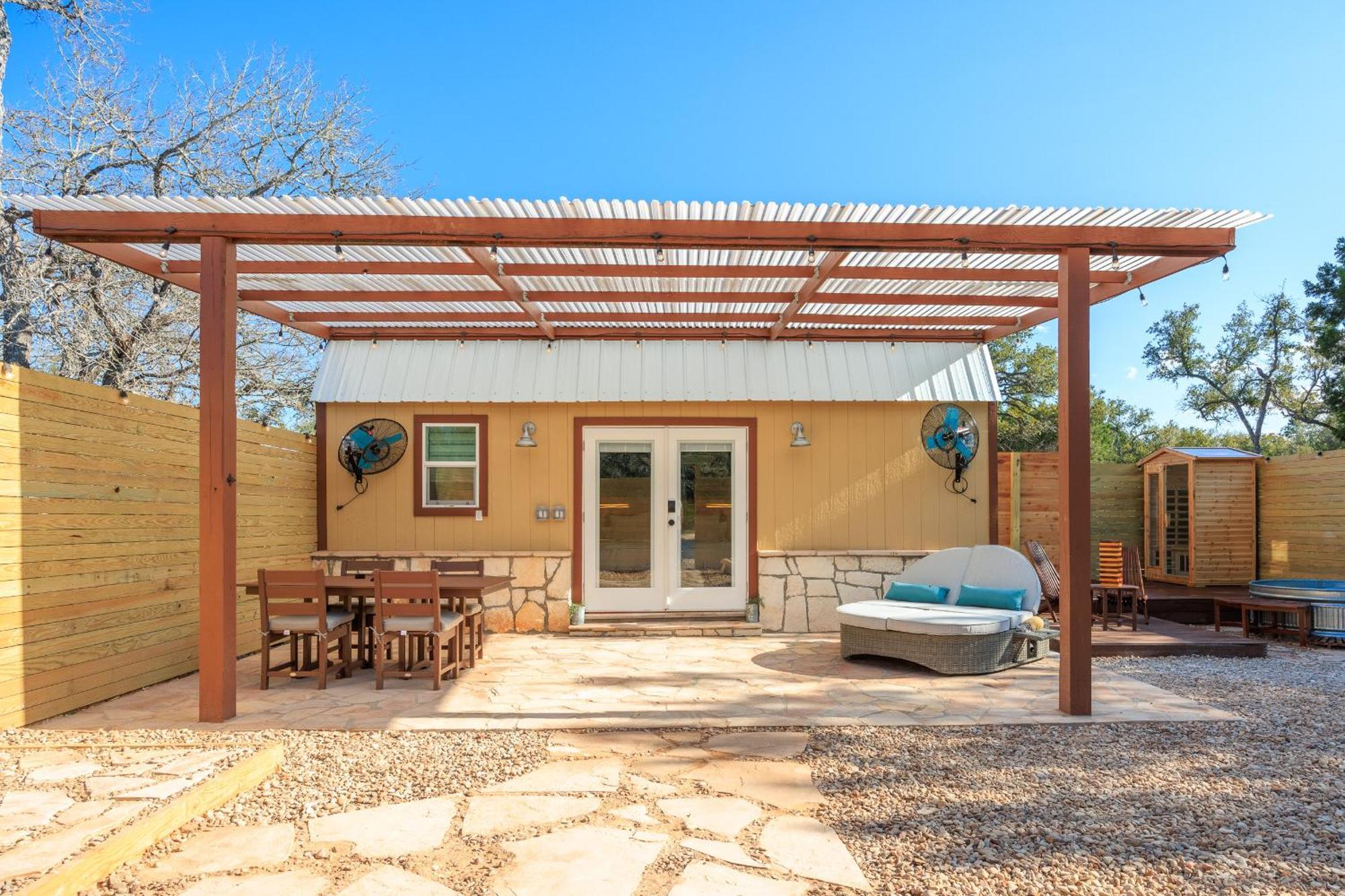 Romantic Luxury Retreat Hot Cold Pool & Sauna Wimberley Eksteriør billede